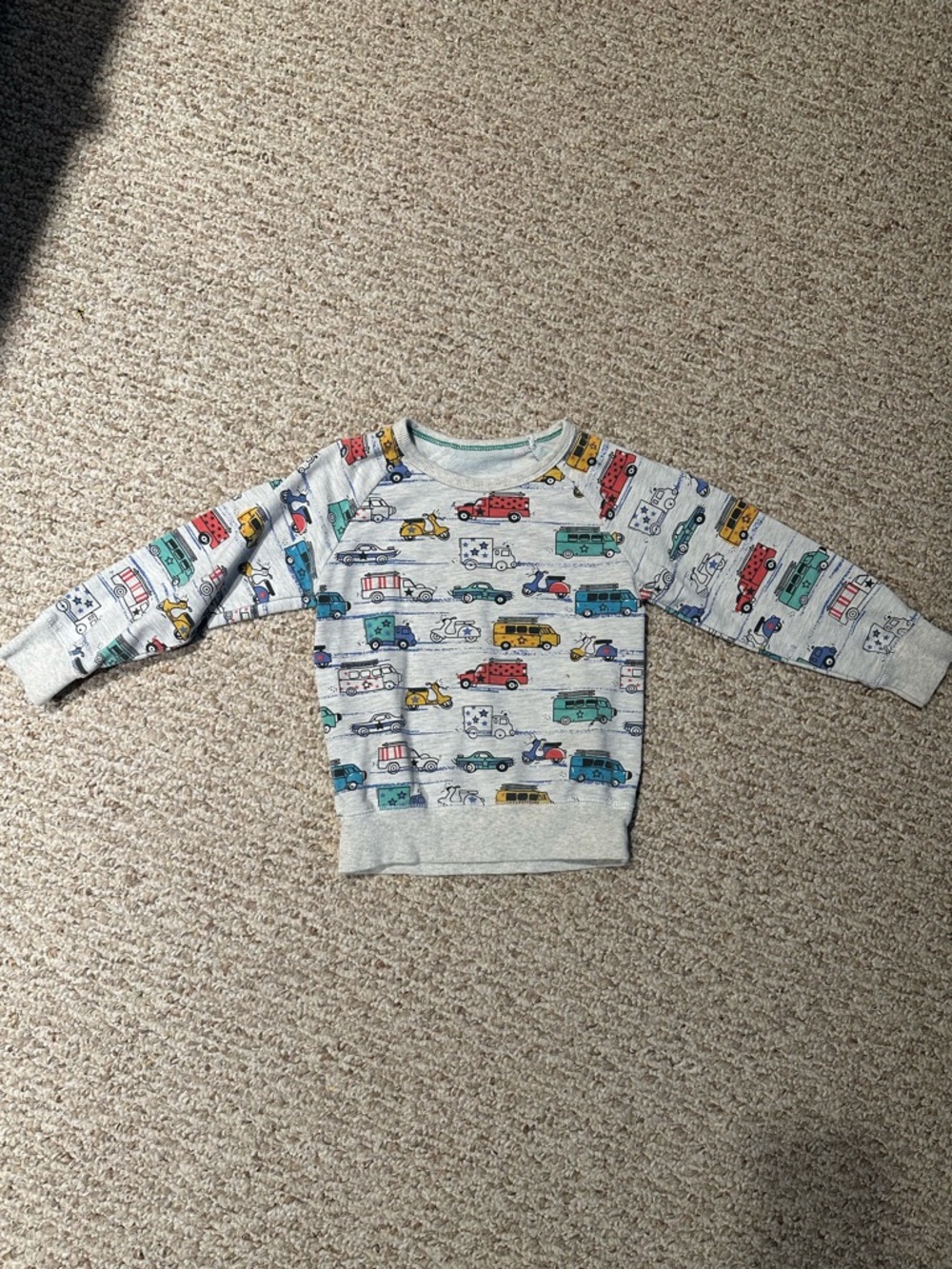 Kids Vehicle Print sweatshirt 3T - Picture 2 of 4